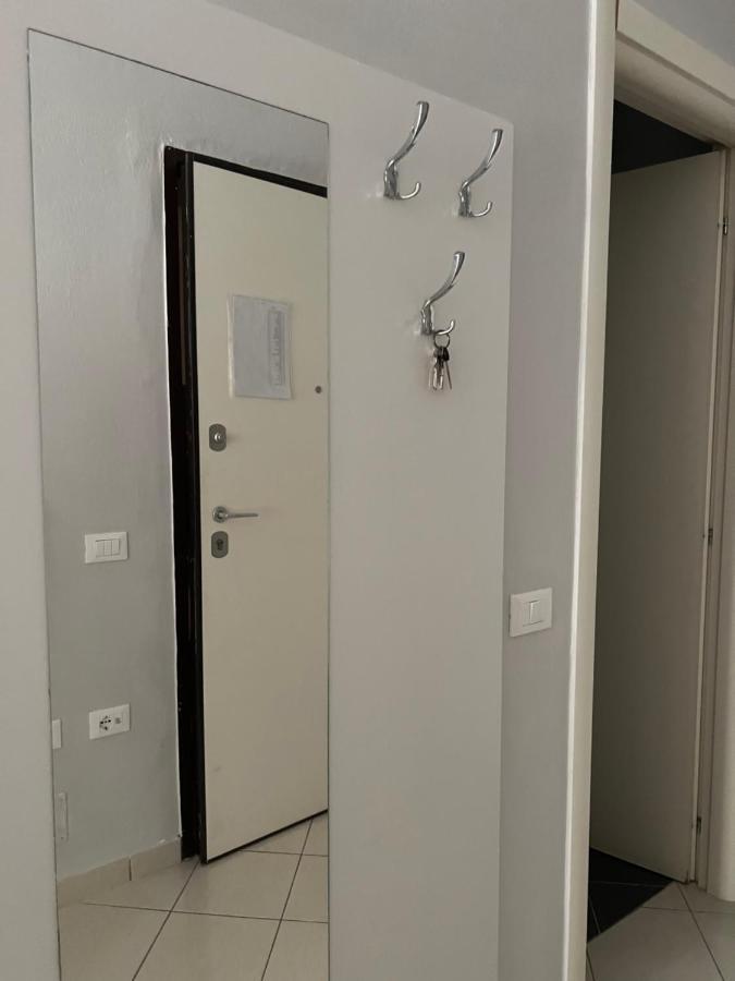 Emi Sol Apartment Vlore Ngoại thất bức ảnh